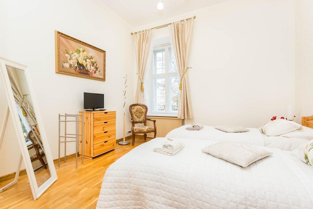 Orchid Apartment Old Town Tallinn Bagian luar foto